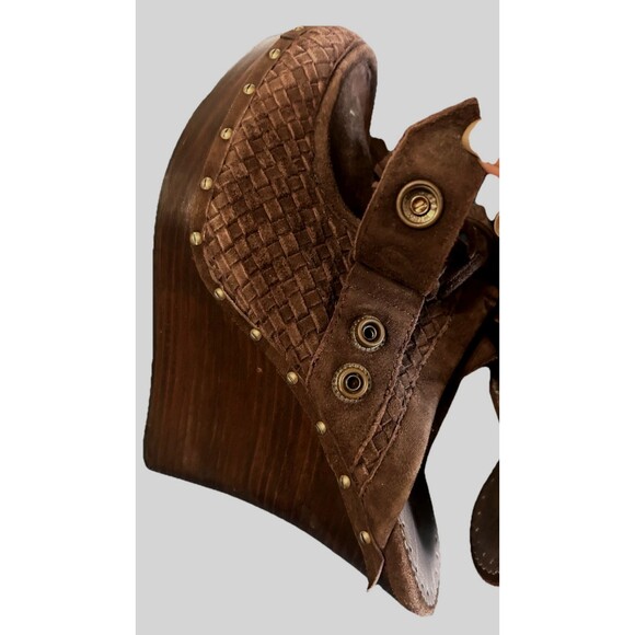 L.A.M.B. Brown Suede Woven High 5" Wedge Heels Mule Tassell Shoes Womens 6.5? - Picture 7 of 11